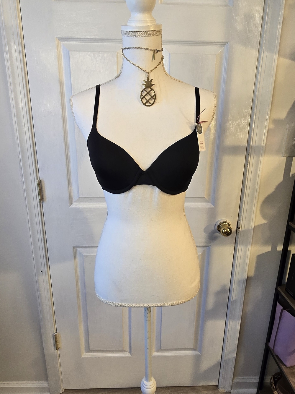 GAP 34B Black favorite T-Shirt Bra - Women Intimates New Bra Invisibe